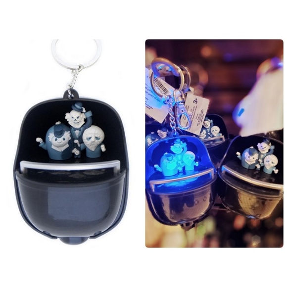 Disney Accessories - DISNEY PARKS HAUNTED MANSION HITCHHIKING KEYCHAIN